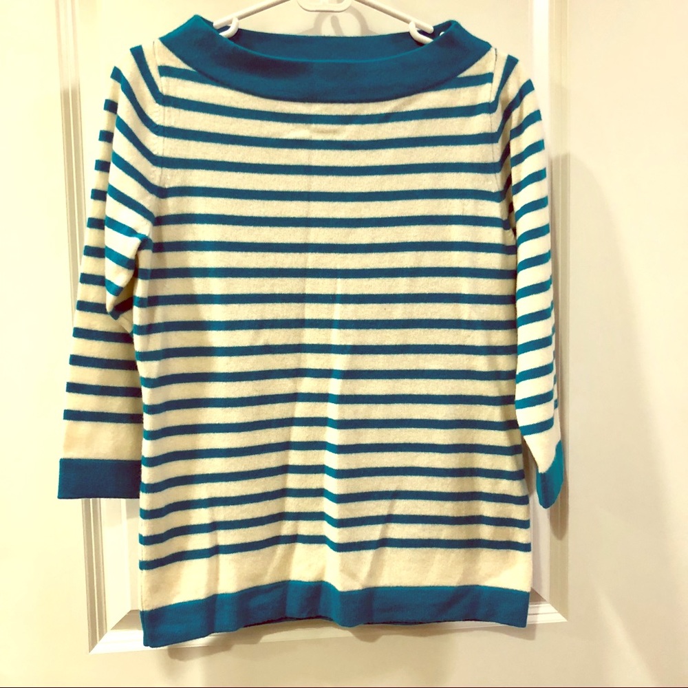 ‼️last chance - donating 4/30 ‼️ Cashmere Sweater